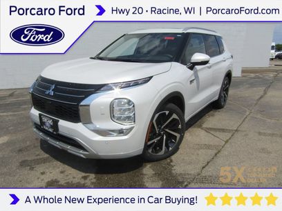 Used 2025 Mitsubishi Outlander 4WD Plug-In Hybrid