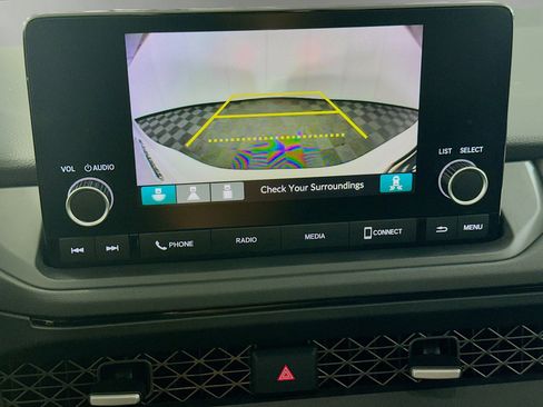 Used 2025 Honda Accord SE image 22