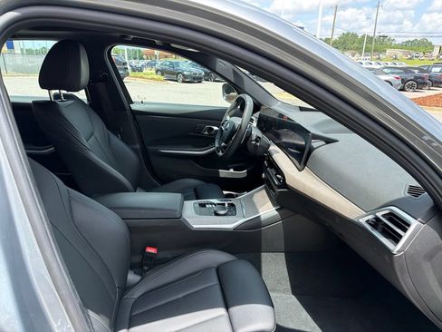 Used 2025 BMW 330i Sedan RWD image 26