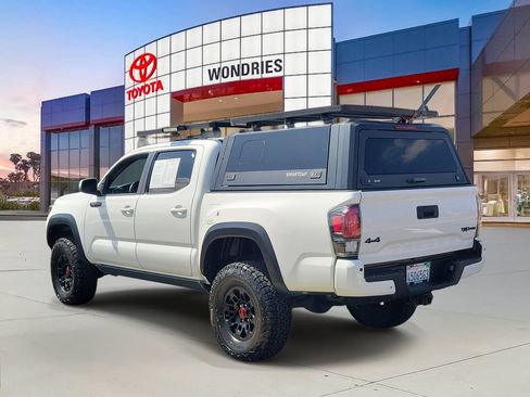 Used 2018 Toyota Tacoma TRD Pro AWD/4WD image 6