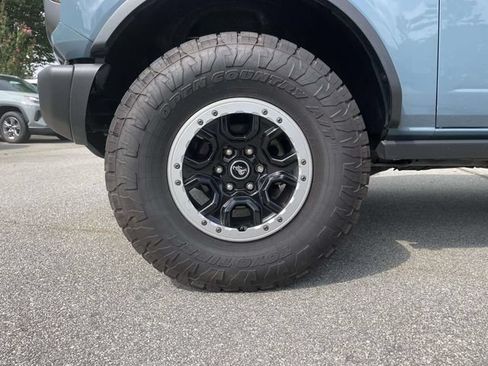 Certified 2023 Ford Bronco Badlands AWD/4WD image 9