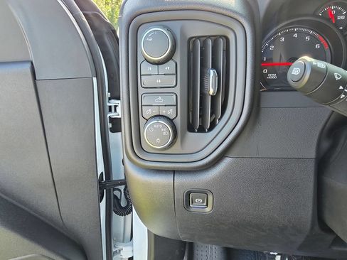 New 2026 Chevrolet Silverado 2500 Custom w/ Custom Convenience Package AWD/4WD image 31