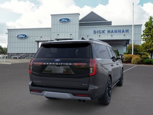 New 2026 Ford Expedition Max Platinum w/ Platinum Ultimate Package AWD/4WD image 9