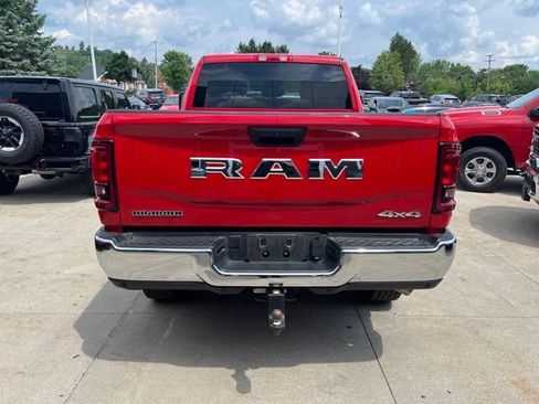 Certified 2026 RAM 2500 Big Horn AWD/4WD image 5