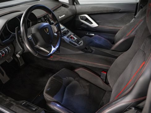 Used 2016 Lamborghini Aventador LP 700-4 AWD/4WD image 28