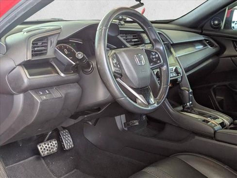 Used 2021 Honda Civic Sport Touring image 2