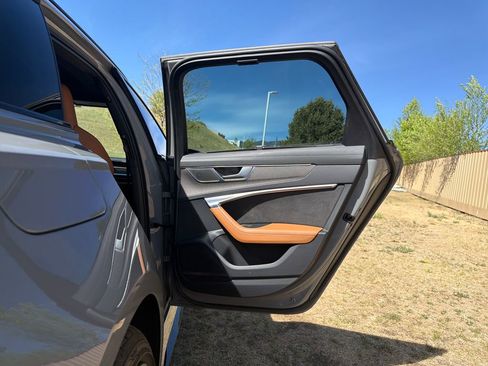 Used 2022 Audi RS 6 image 26