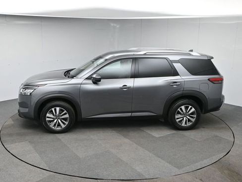 Used 2022 Nissan Pathfinder SL image 46