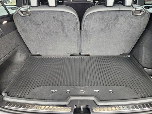 Used 2025 Volvo XC90 T8 Plus w/ Protection Package Premier image 37