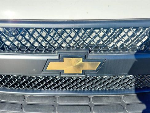New 2025 Chevrolet Express 2500 Extended w/ Driver Convenience Package RWD image 5