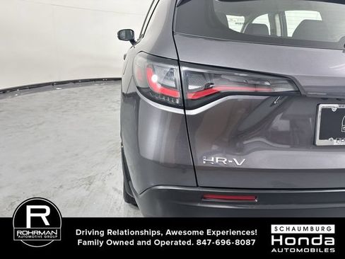 Used 2023 Honda HR-V LX image 31