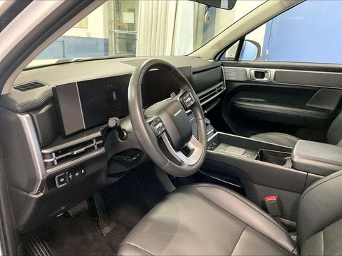 Used 2024 Hyundai Santa Fe SEL AWD/4WD image 8