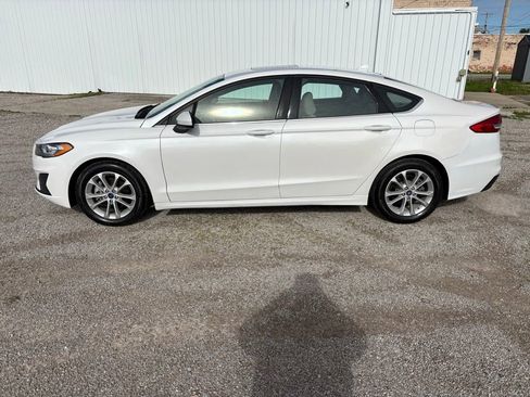 Used 2020 Ford Fusion SE FWD image 6