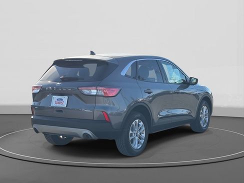 Certified 2022 Ford Escape SE image 5