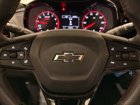 Used 2024 Chevrolet Trax RS w/ Driver Confidence Package image 17