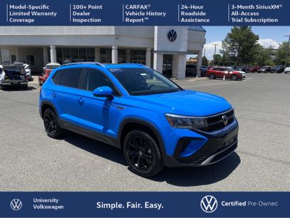 Certified 2023 Volkswagen Taos SE w/ Panoramic Sunroof Package