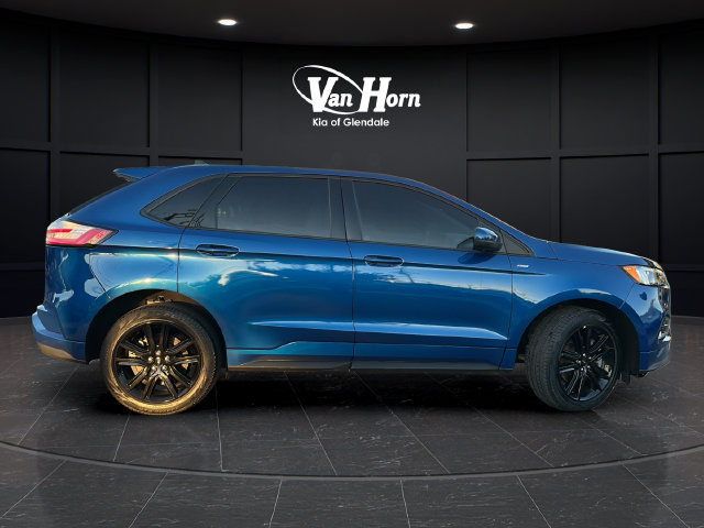Used 2022 Ford Edge ST-Line w/ Class II Trailer Tow Package AWD/4WD image 8