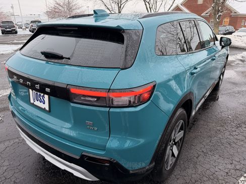 Certified 2024 Honda Prologue Touring image 5