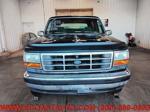 Used 1993 Ford Bronco Custom image 7