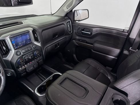 Used 2019 Chevrolet Silverado 1500 LTZ w/ LTZ Premium Package AWD/4WD image 27