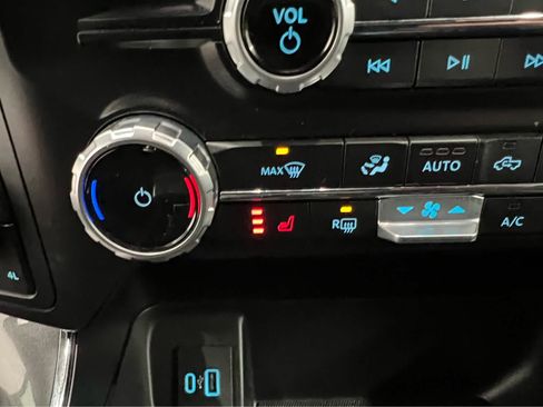 Used 2023 Ford F150 XLT w/ Equipment Group 302A High image 4