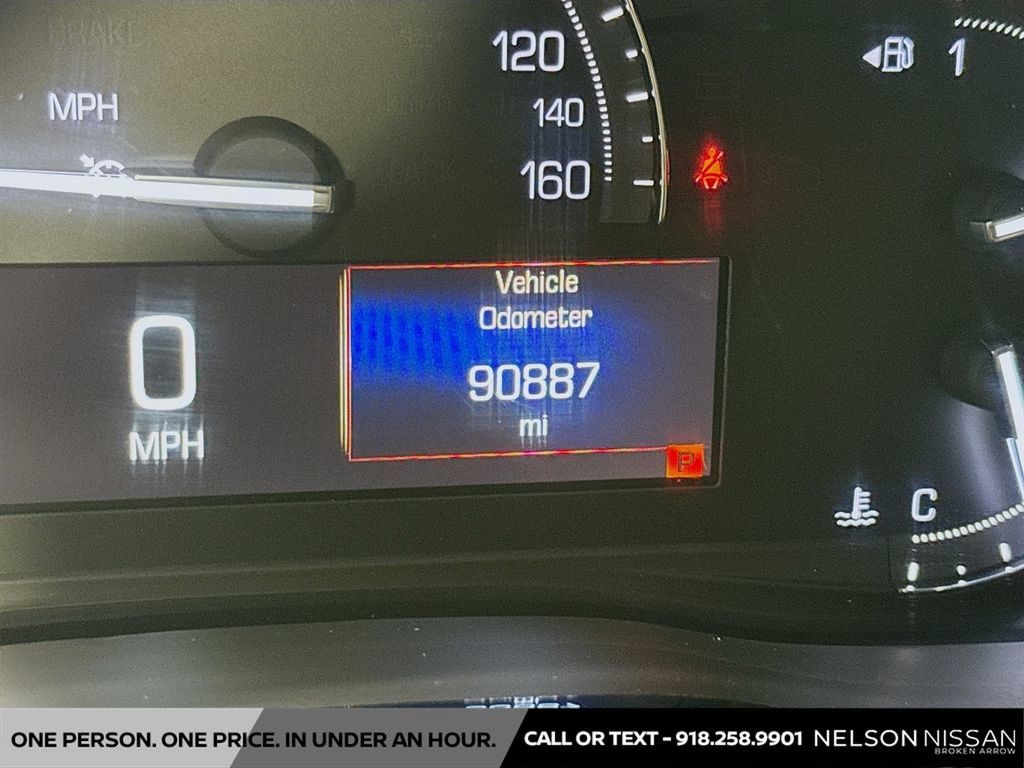 Used 2019 Cadillac XT5 Luxury FWD image 12