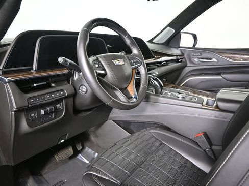 Used 2023 Cadillac Escalade Sport Platinum AWD/4WD image 24
