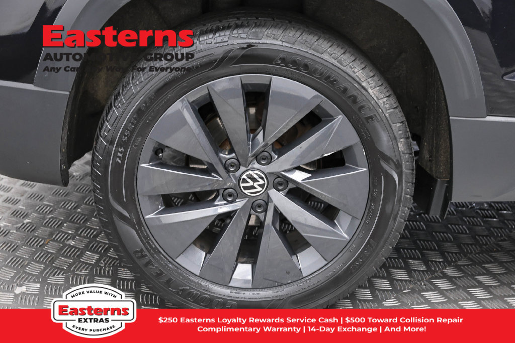Used 2024 Volkswagen Taos S FWD image 27