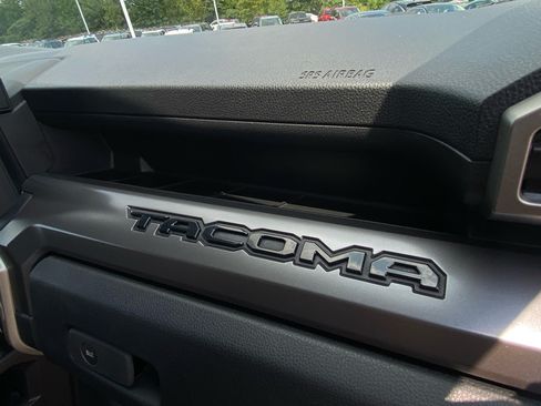 Used 2024 Toyota Tacoma TRD Off-Road AWD/4WD image 16