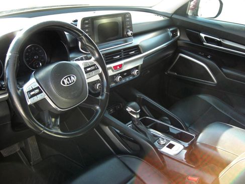 Used 2020 Kia Telluride LX image 7