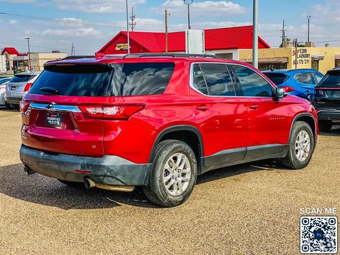 Used 2020 Chevrolet Traverse LT FWD image 8