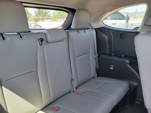 Used 2020 Toyota Highlander Limited AWD/4WD image 16