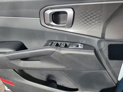 New 2026 Kia Sorento LX image 17