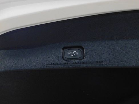 Used 2019 Ford Explorer Platinum image 86