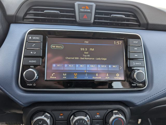 Used 2025 Nissan Versa SV FWD image 18