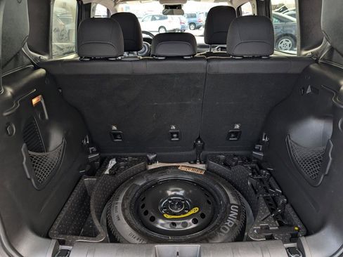 Used 2020 Jeep Renegade Altitude image 20