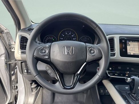 Used 2018 Honda HR-V EX-L image 41