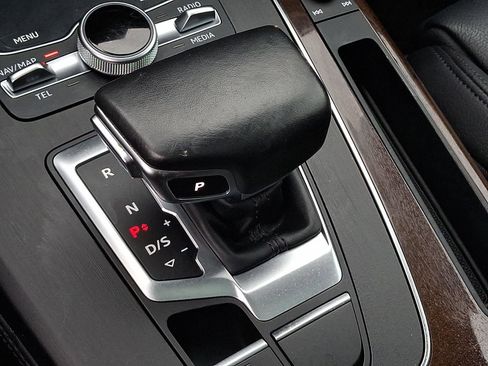 Used 2019 Audi Q5 2.0T Premium Plus w/ Premium Plus Package image 15