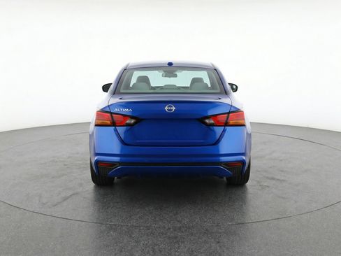 Used 2025 Nissan Altima 2.5 SV image 7