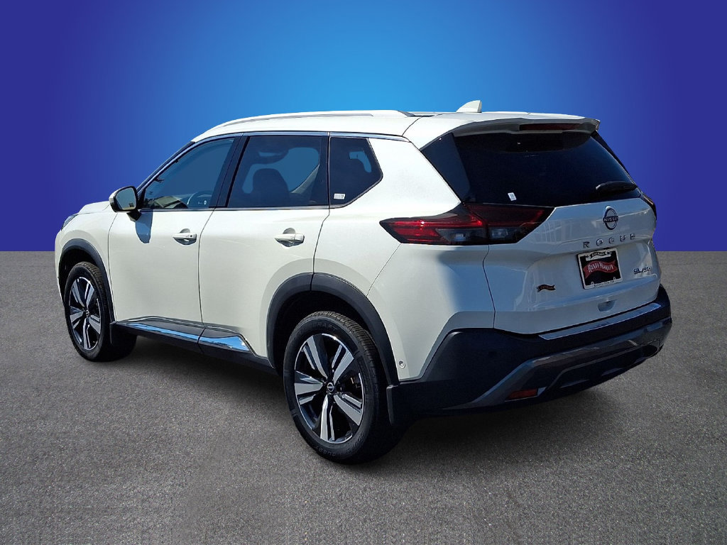 Used 2023 Nissan Rogue SL w/ SL Premium Package AWD/4WD image 6