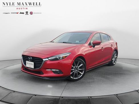 Used 2018 MAZDA MAZDA3 Grand Touring w/ Premium Equipment Package FWD image 1