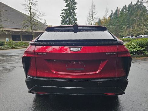 New 2026 Cadillac Lyriq Sport image 4
