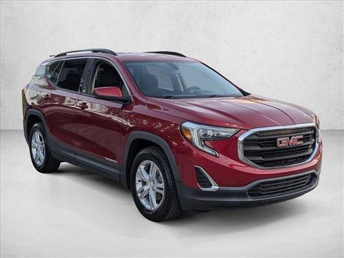 Used 2019 GMC Terrain SLE w/ Driver Convenience Package image 3