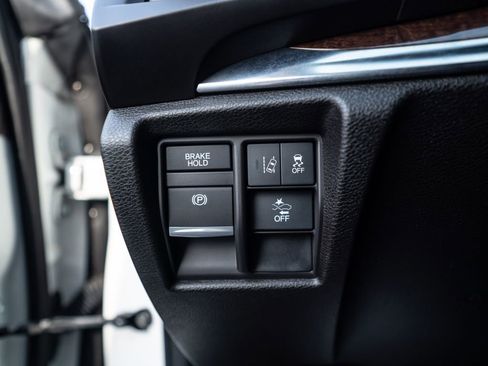 Certified 2018 Acura MDX SH-AWD w/ Technology Package image 29