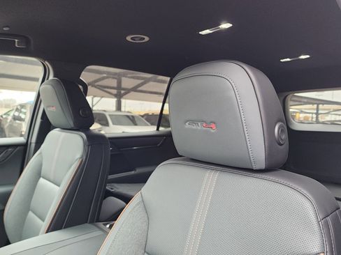 New 2026 GMC Acadia AT4 w/ Luxury Package image 17