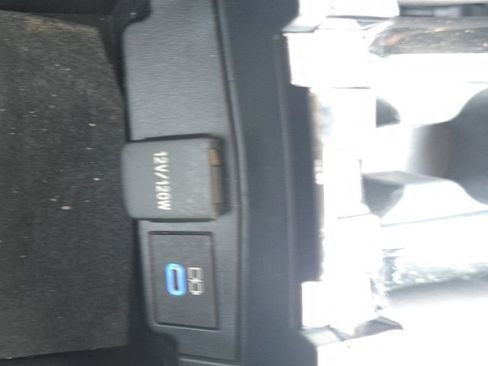 Used 2022 Toyota Corolla LE image 30