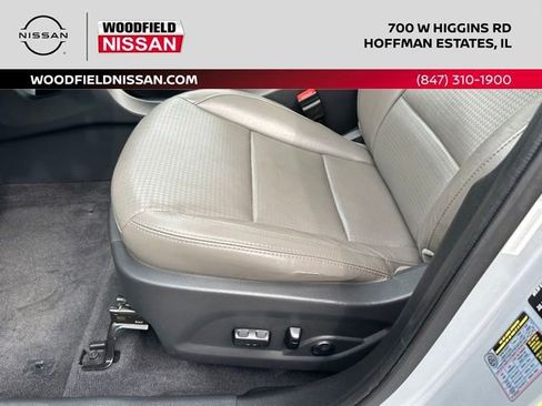 Used 2014 Hyundai Santa Fe Sport w/ Technology Package 04 FWD image 26