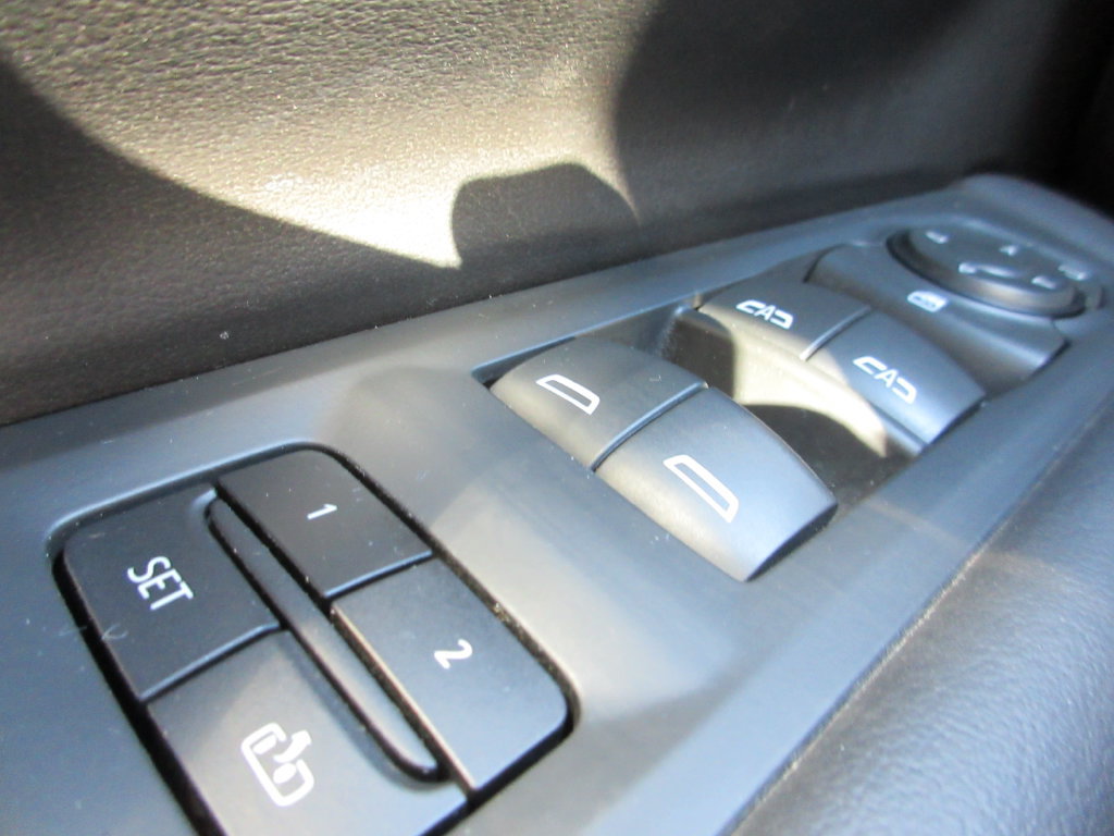 Certified 2021 Chevrolet Tahoe RST AWD/4WD image 27