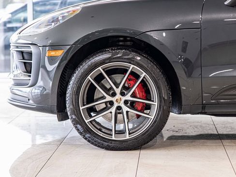 Used 2023 Porsche Macan S image 7