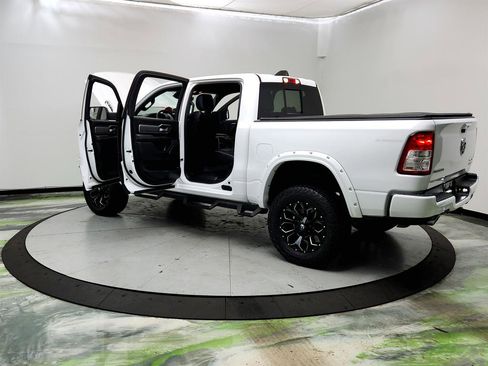 Used 2021 RAM 1500 Big Horn AWD/4WD image 12